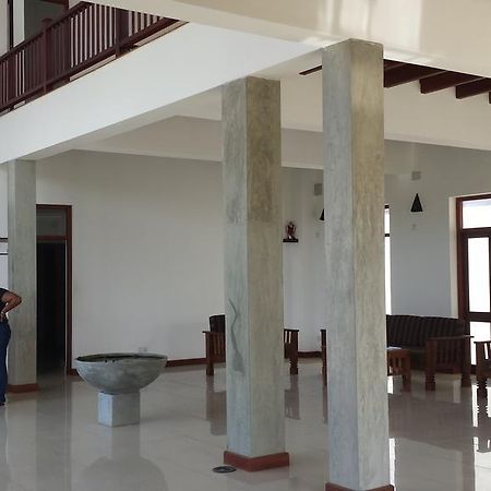 Ceylonica Beach Hotel Negombo Ngoại thất bức ảnh