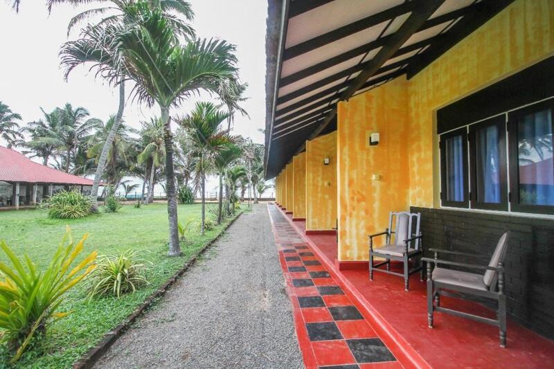 Ceylonica Beach Hotel Negombo Ngoại thất bức ảnh